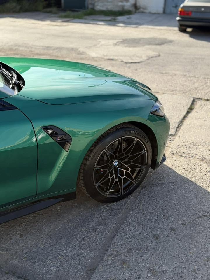 PPF – BMW M4 G82 predný nárazník a disk, detail ochrannej fólie